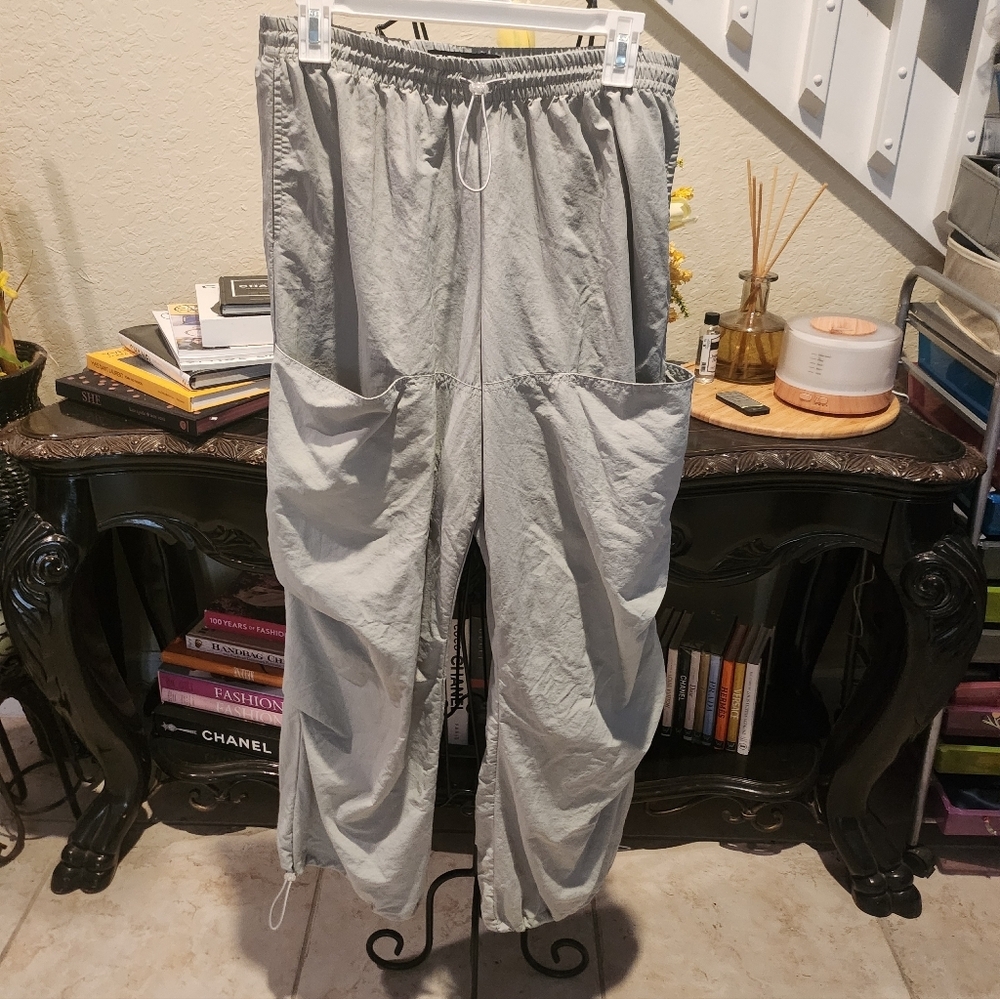 Zara Pants Size L